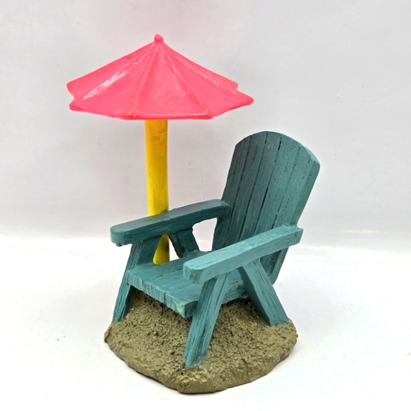 Curated visual reference: Picture Idea: Top Fin Fish Top Fin Beach Chair With Pink Umbrella